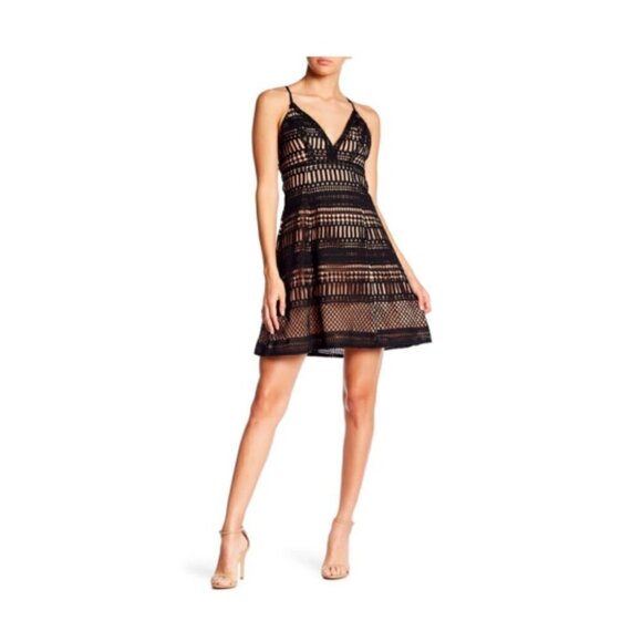 ASTR The Label Black Crochet Lace Sleeveless Strappy Back Dress Sz L #31M - Picture 2 of 10